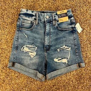Aeropostale super high rise curvy midi shorts.